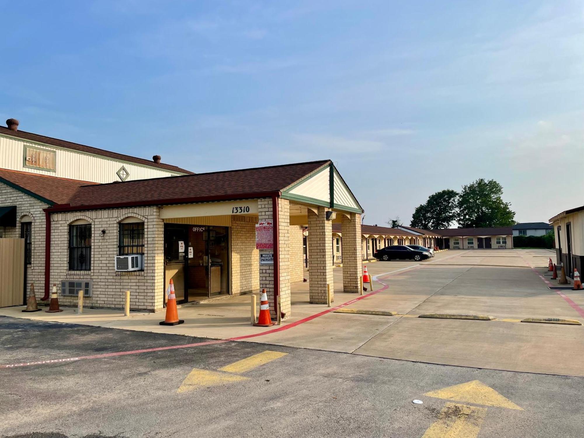 Ankur Inn Motel Dallas Kültér fotó